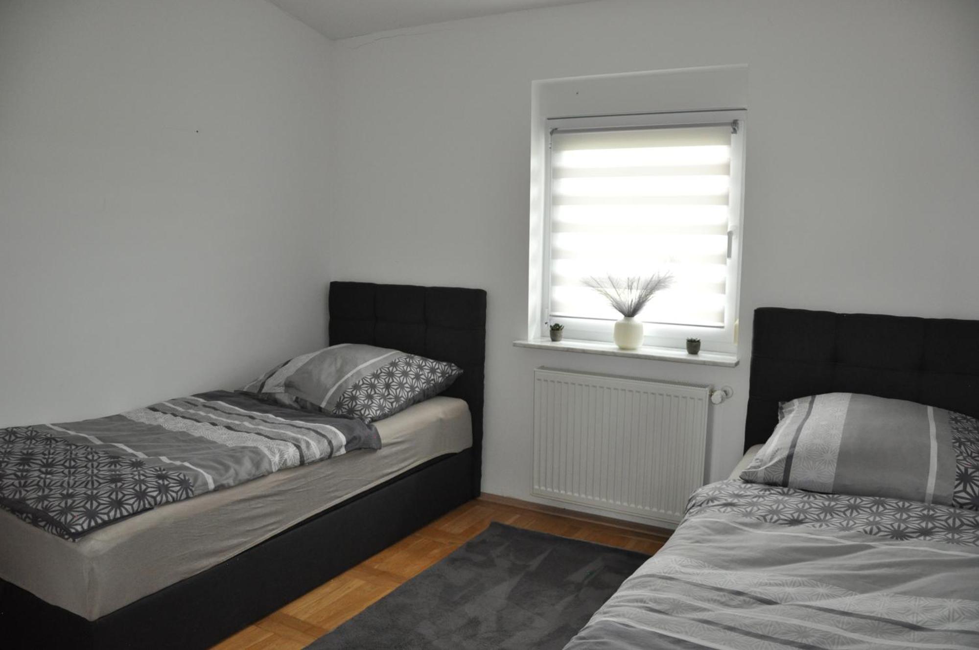 Ferienwohnung "Julka" Kostenloses W-Lan Giebelstadt Eksteriør billede